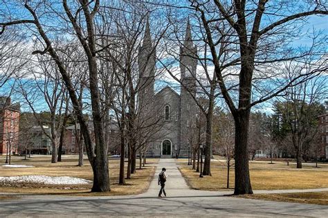 bowdoin|bowdoin college student death.